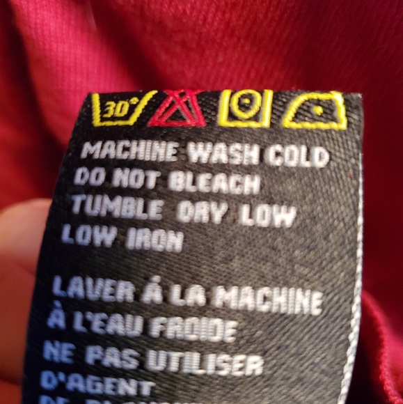 Press cherry red dolman sleeve knit long sleeve v-neck top w/ button detail NWOT - Picture 7 of 9